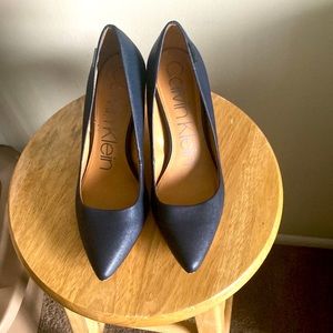 Calvin Klein Navy Blue Mid Heels